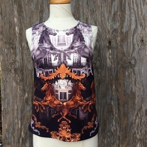 In-City Baroque Gold Status‎ Print Shell Top